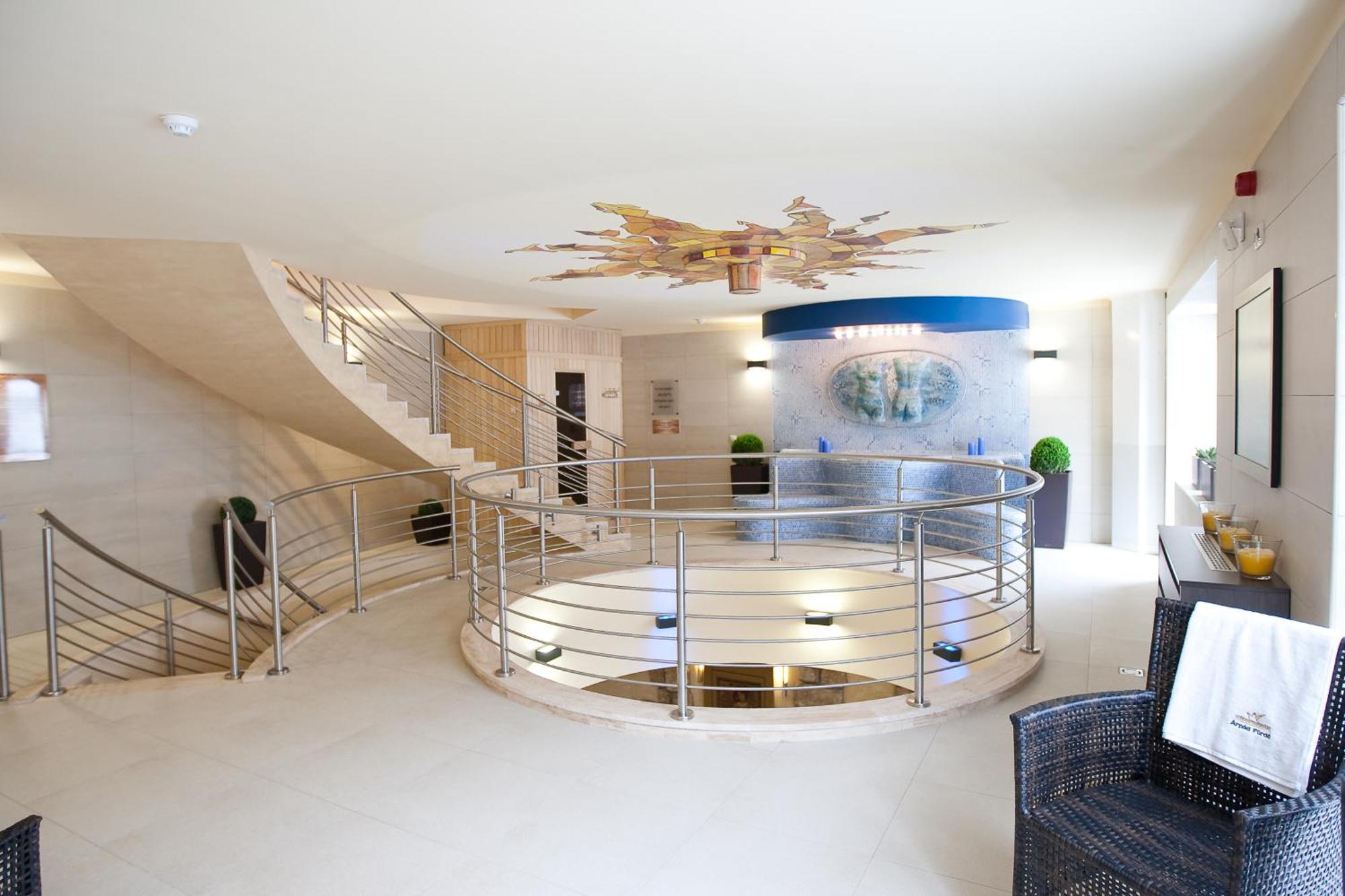 Belvaros Resort Apartman & Spa İstolni Belgrad Dış mekan fotoğraf
