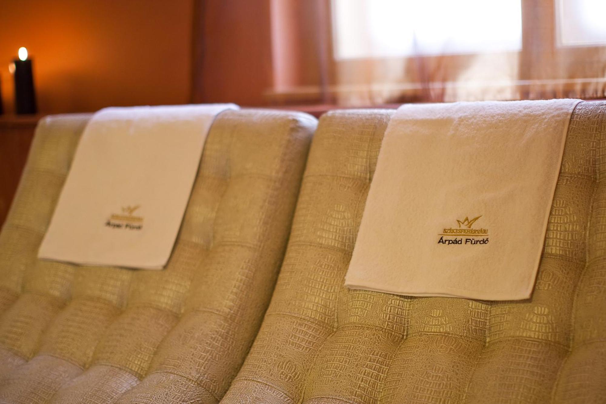 Belvaros Resort Apartman & Spa İstolni Belgrad Dış mekan fotoğraf